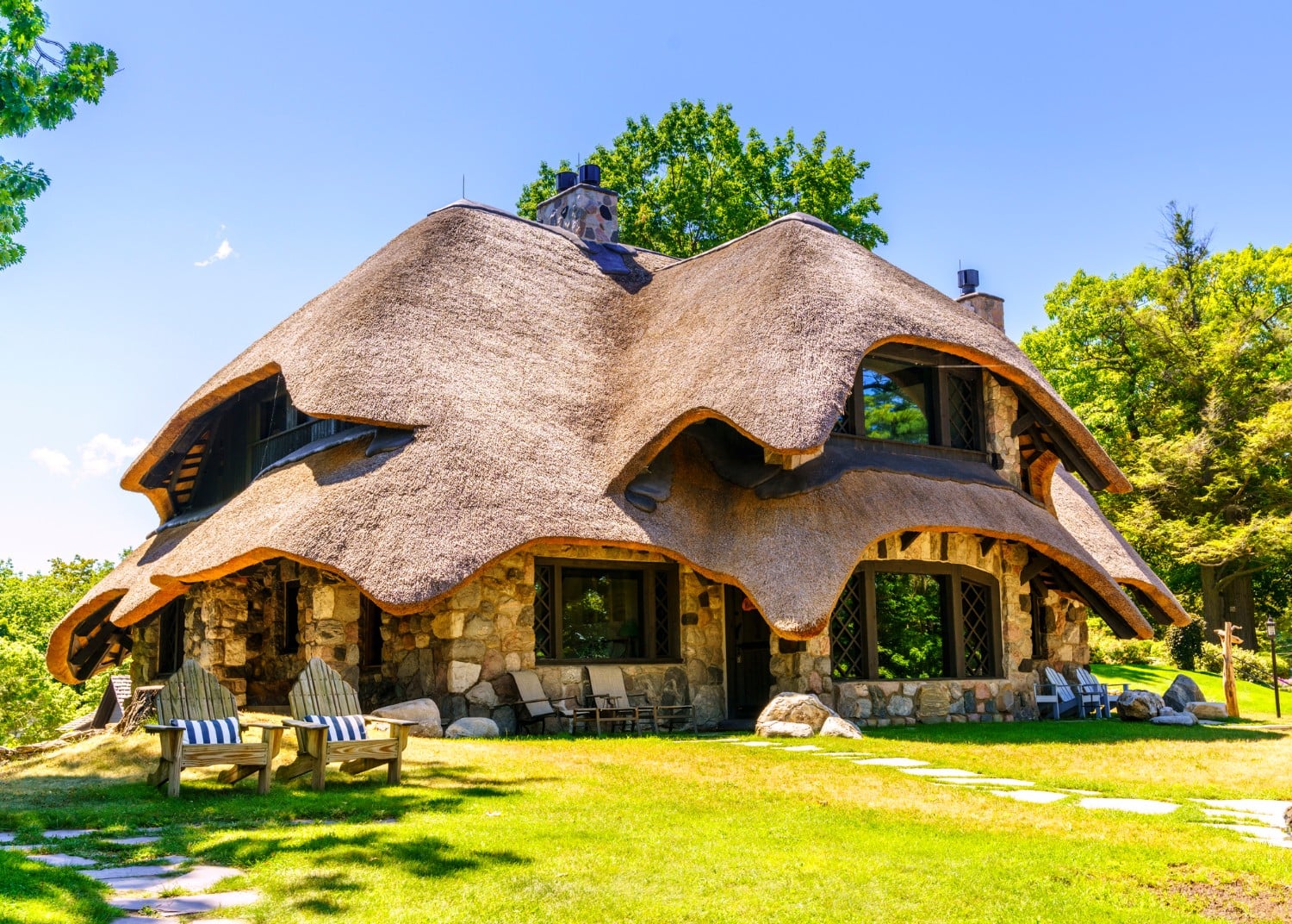 Charlevoix Mushroom House