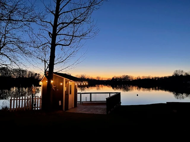 Sunset Shores Lake House