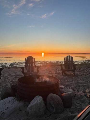 PT's Beach House