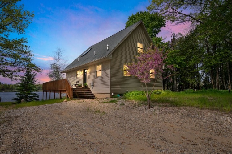 Austin Lake Lodge