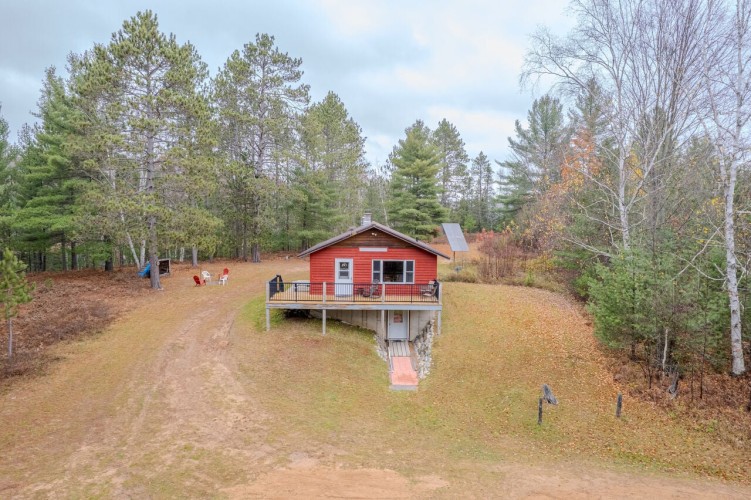 UP Lakeside Lodge